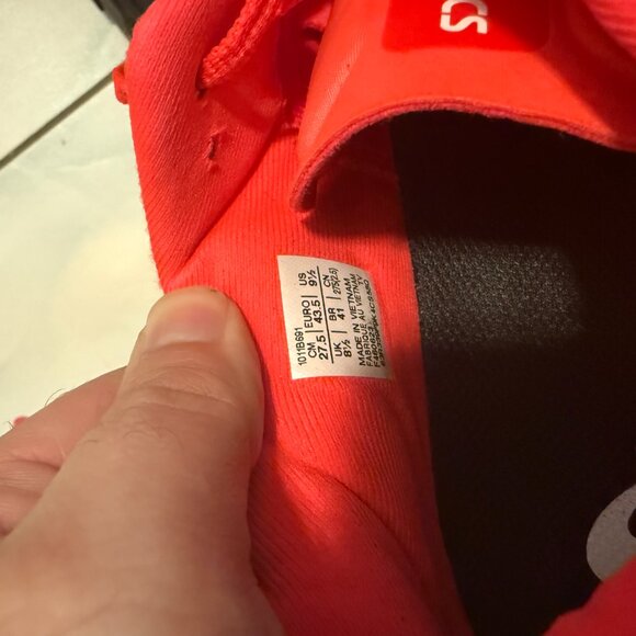 ASICS GT-2000 12 - Men's 9.5M - Picture 4 of 4